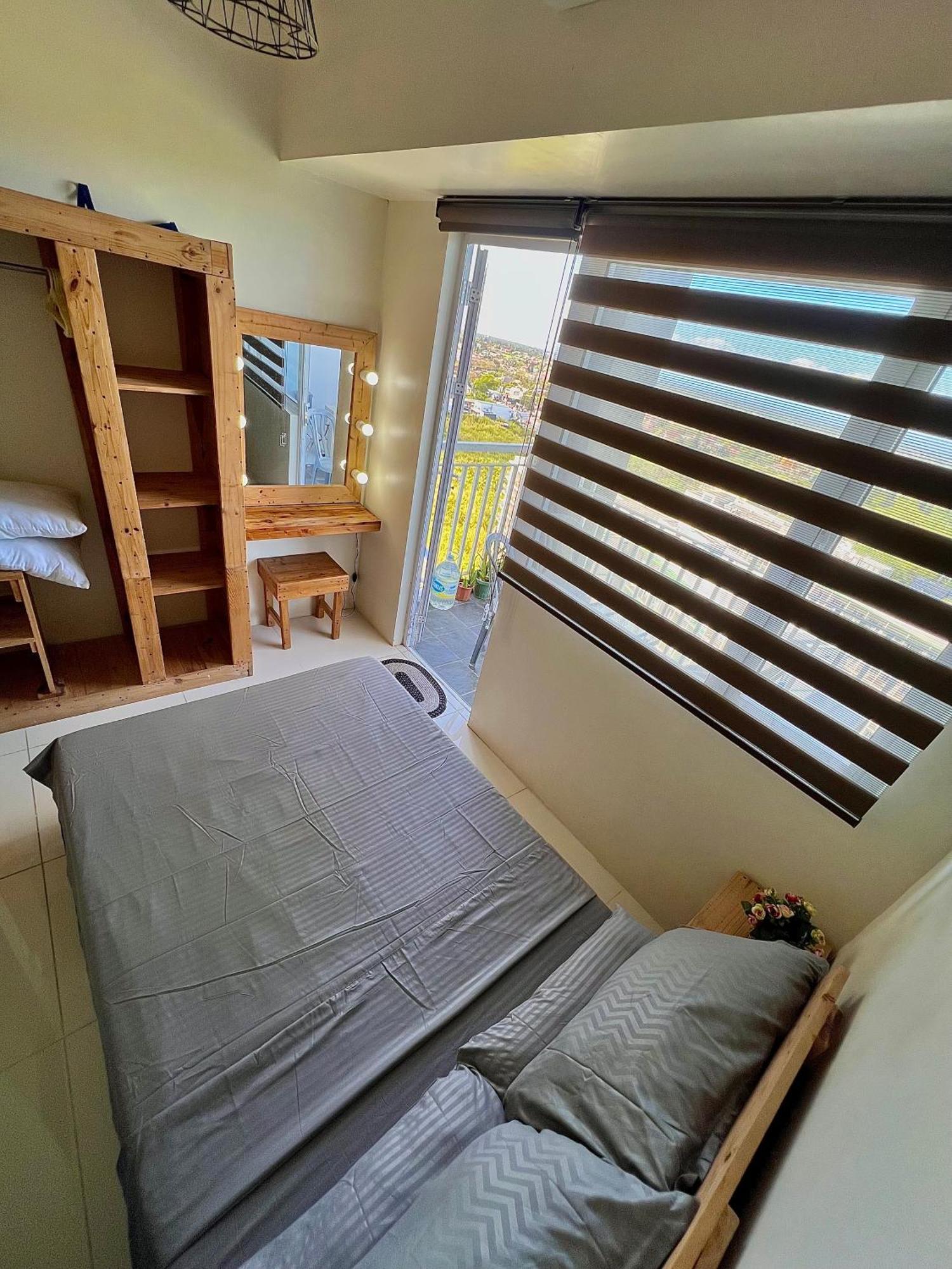 The Pallet House, Wind Residences Tagaytay Tagaytay City Dış mekan fotoğraf